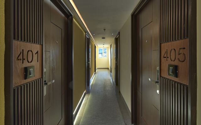 Icon Boutique by Bhagini
