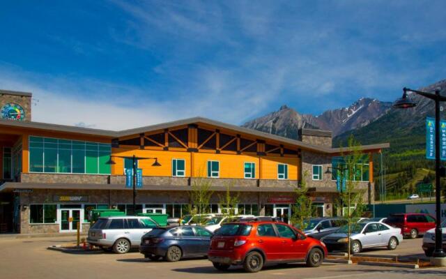 Canmore Downtown Hostel