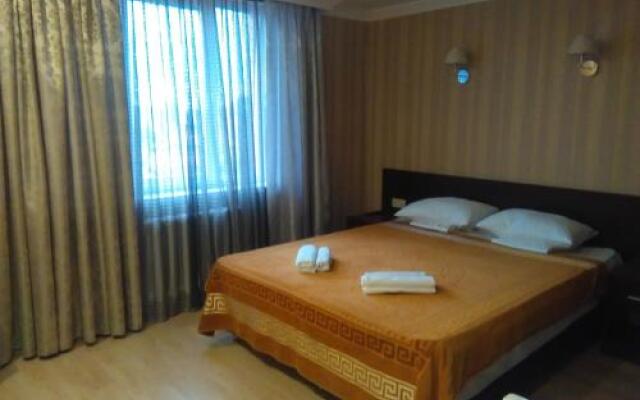 Guest house on Telmana 39