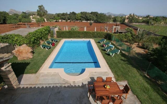 Villa - 5 Bedrooms with Pool - 103159