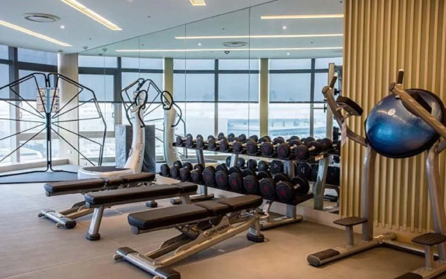 Fullon Hotel Taoyuan Airport Access MRT A8