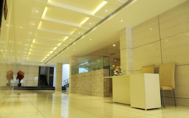 OYO Premium Villianur Thirubuvanai