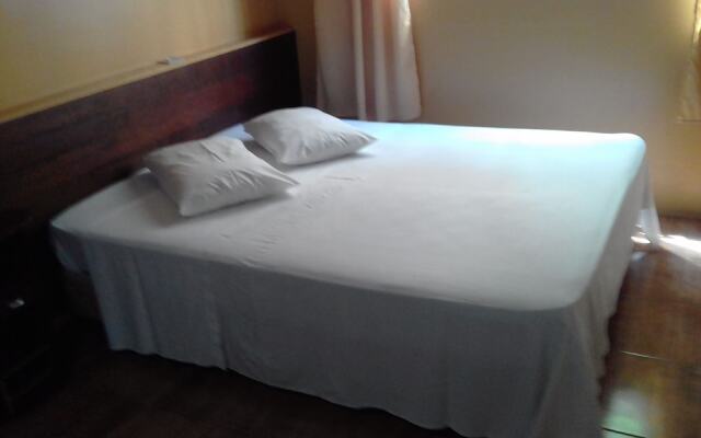 Alvear Hotel