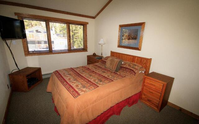 Mountainback #63, Loft, Den