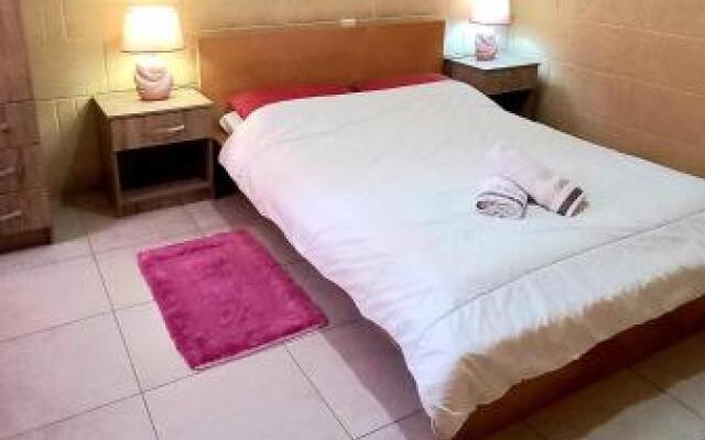 Apartment With Pool Gozo