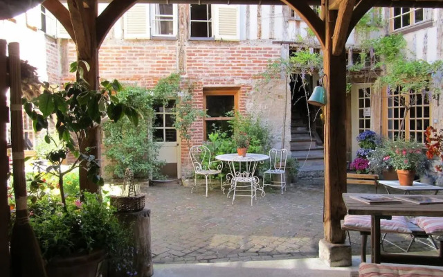 A l'Ecole Buissonnière