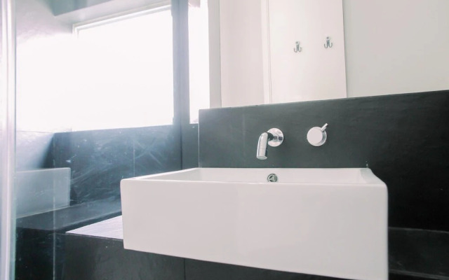 3BR Apartment at 1 Park Residences with Private Lift