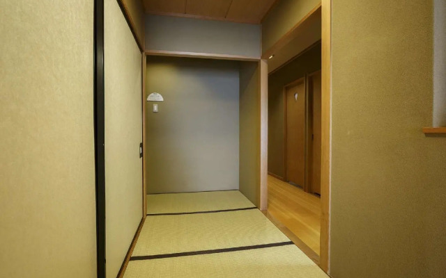 Yamanaka Onsen Kuriya Yasohachi