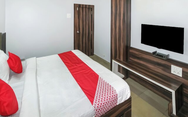 OYO 12522 Hotel Panchganga