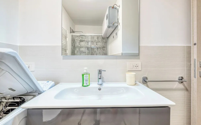 Merlo C - town center & private parking