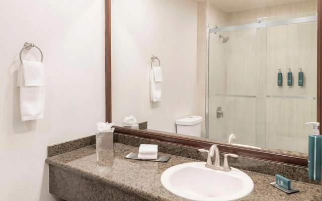 DoubleTree by Hilton Phoenix - Gilbert