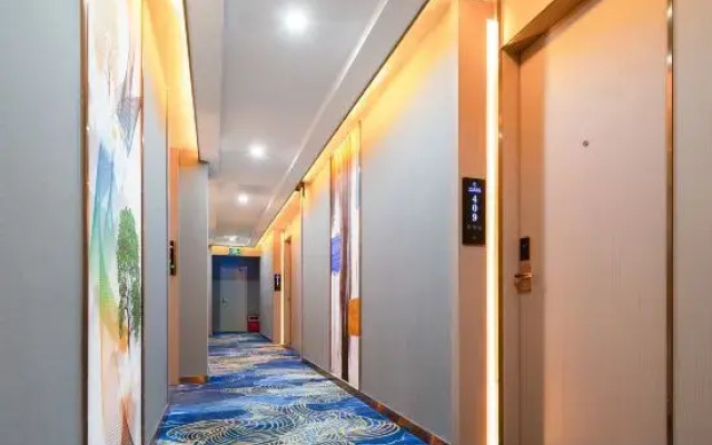 Dongguan Good Luck Hotel (Humen High-speed Railway Station Store)
