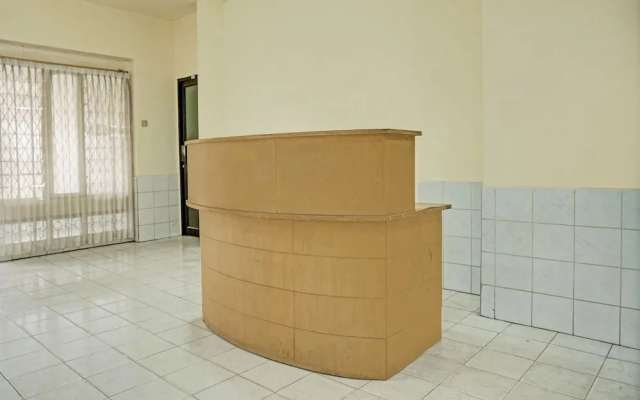 OYO 93105 Hotel Sodikin