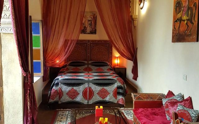 Riad Marlinea