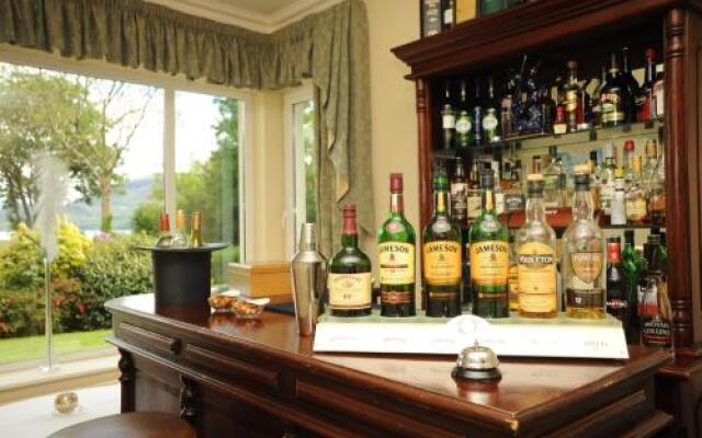 Loch Lein Country House