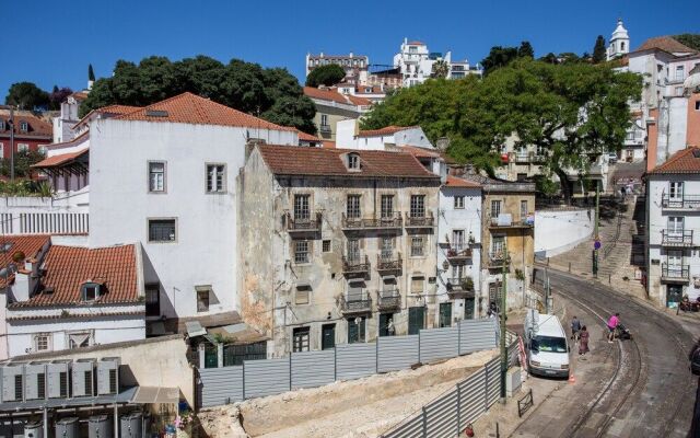 Alfama River View Tailor Made Flat