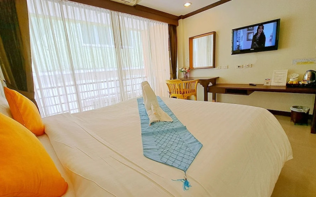 House of Wing Chun Theme Hotel and Restaurant