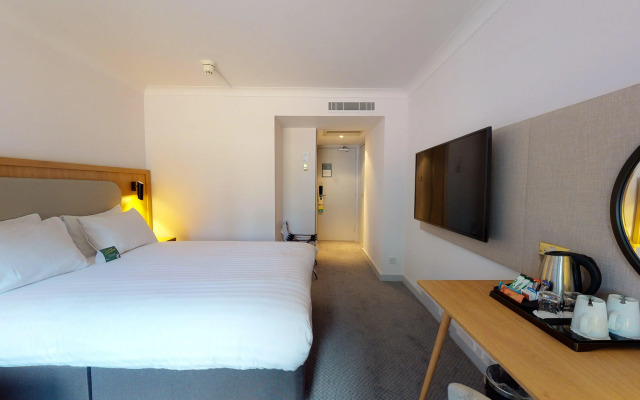 Holiday Inn Cambridge by IHG