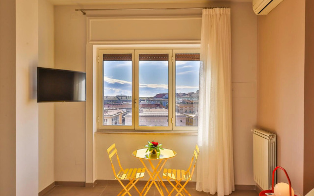 Neapolitan Skyscraper Apartment