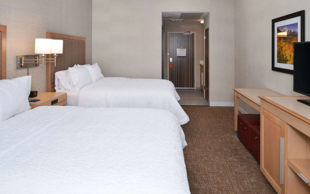 Hampton Inn & Suites Denver-Speer Boulevard