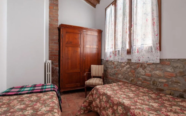 Nice Apartment With Swimming Pool