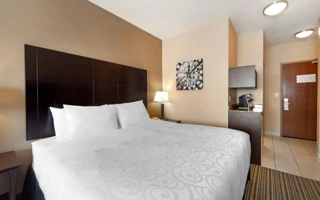 Best Western Plus Peace River Hotel & Suites