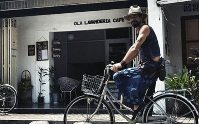 Ola Lavanderia Cafe