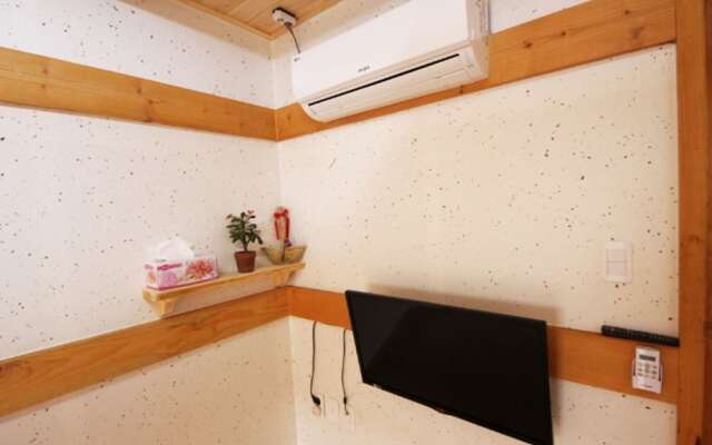 Gawondang Guest House