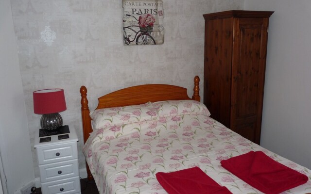 Whitecliff Guesthouse
