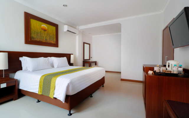 Adi Dharma Hotel Legian