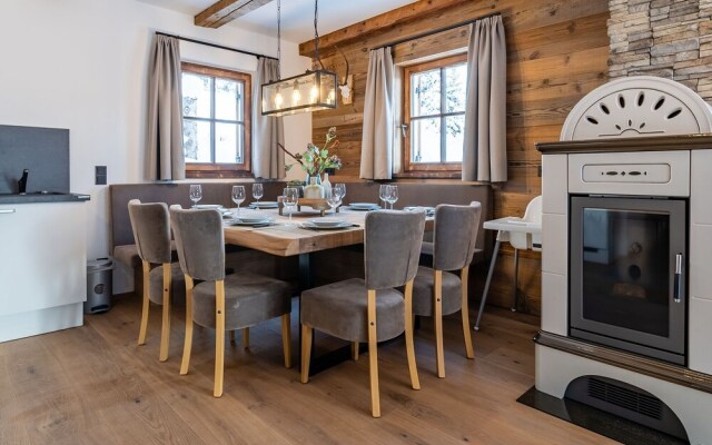 Luxurious Chalet in Katschberghöhe With Balcony