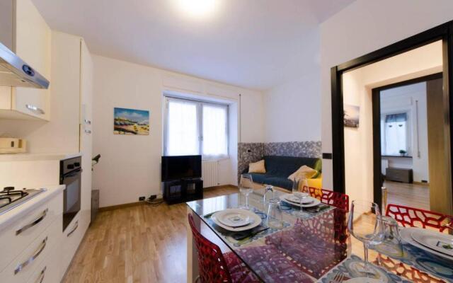 ALTIDO Elegant 1 BR Apt moments from the Sea