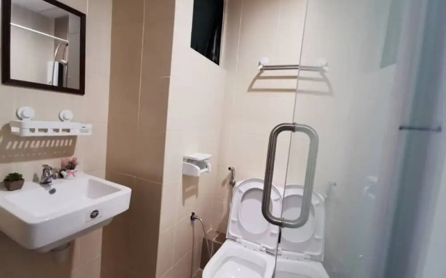 Manhattan Suite ITCC Penampang