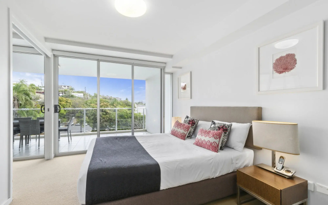 Echelon Apartments