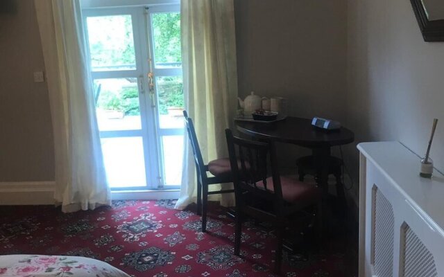 Beautiful Garden Double Room With Private Access