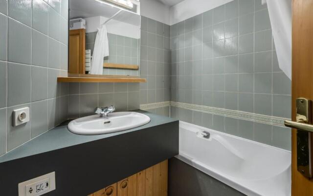 Appartement Courchevel 1650, 1 pièce, 5 personnes - FR-1-563-91