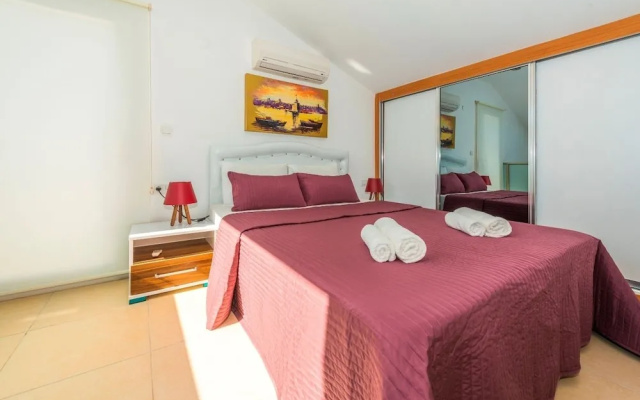 Pinara Residence One Bedroom 2
