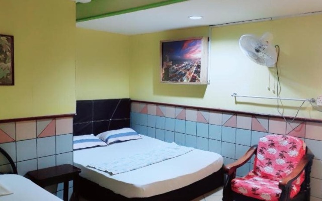 Rose GuestHouse – Guest Rooms – Sandakan