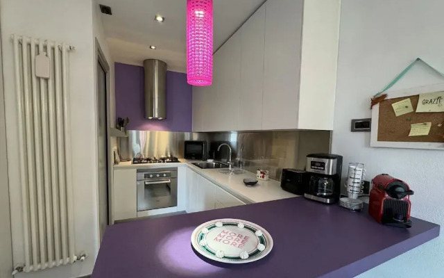 Beautiful Bright Flat With 2 Balconies