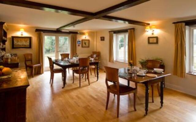 Gorselands Hall Bed and Breakfast