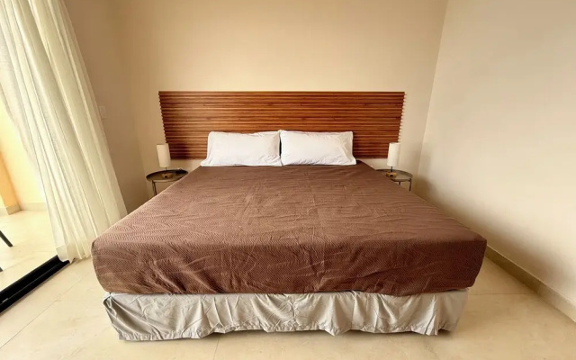 Hotel 56 Zuna