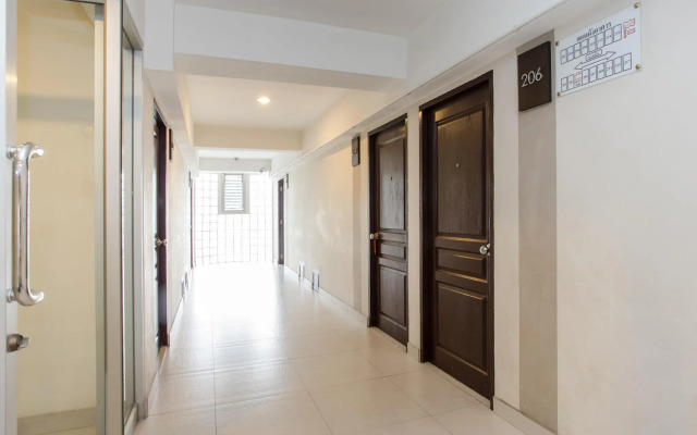 14 Avenue