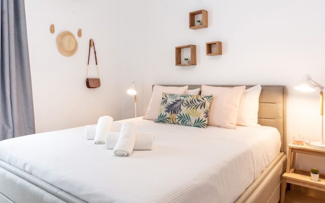 Ipparchou Pastel Central Apartment