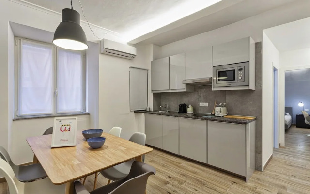 Dock 10 Apartments by Wonderful Italy