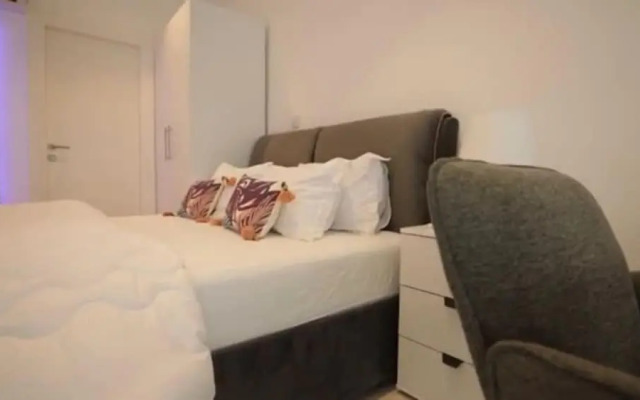 Meraki Homes at Embassy Gardens