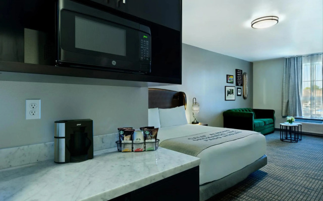 Oxford Suites Paso Robles