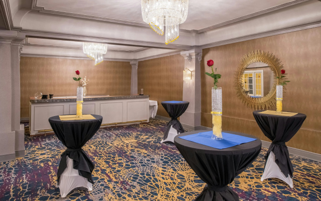DoubleTree by Hilton Utica