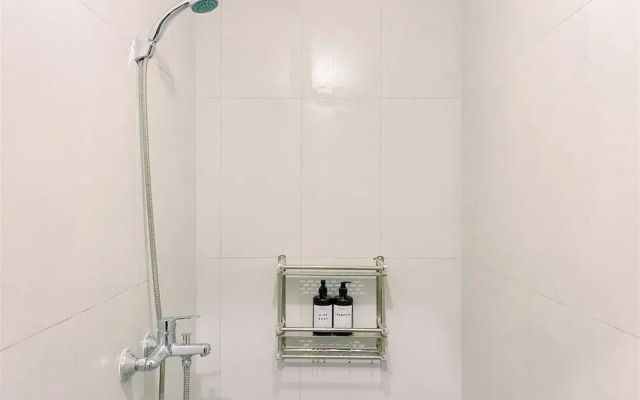 Warm And Homey Studio At Royal Sentul Park Apartment