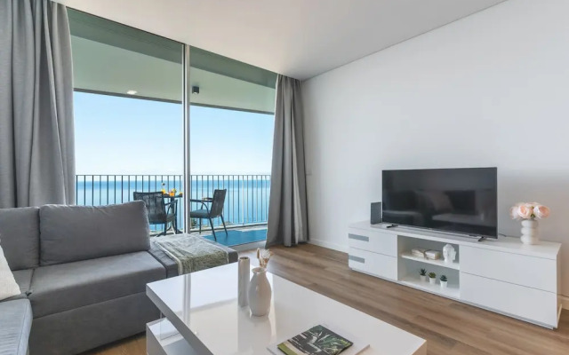 Atlantic View Apartment by Atlantic Holiday