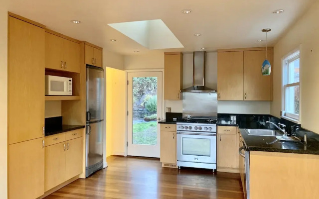 Seattle Vacation Home - Columbia City 3